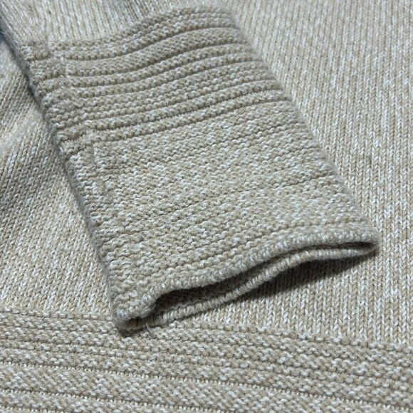 Calvin Klein Sweater - Picture 7 of 8